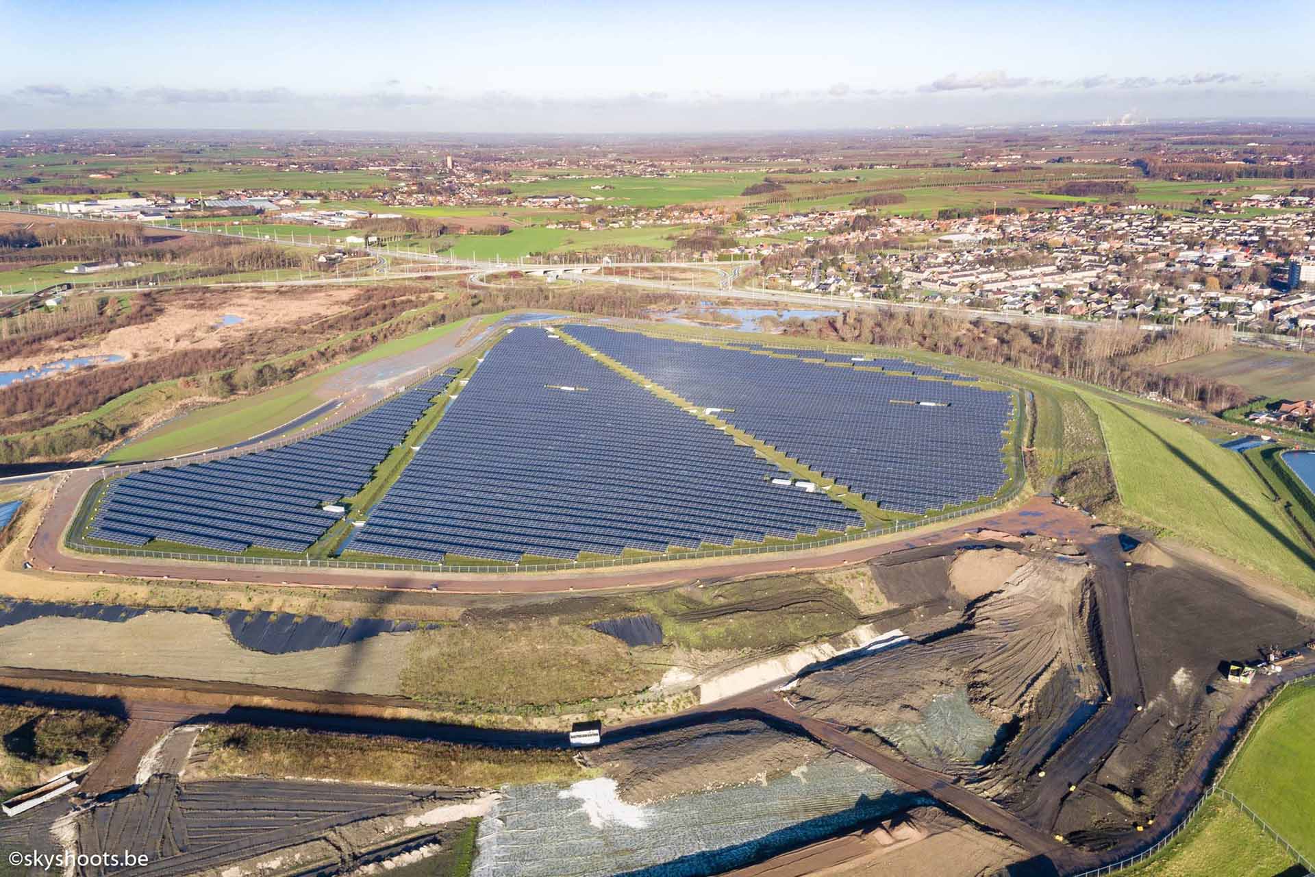 Zonnepanelenpark Terranova Gent Zeehaven